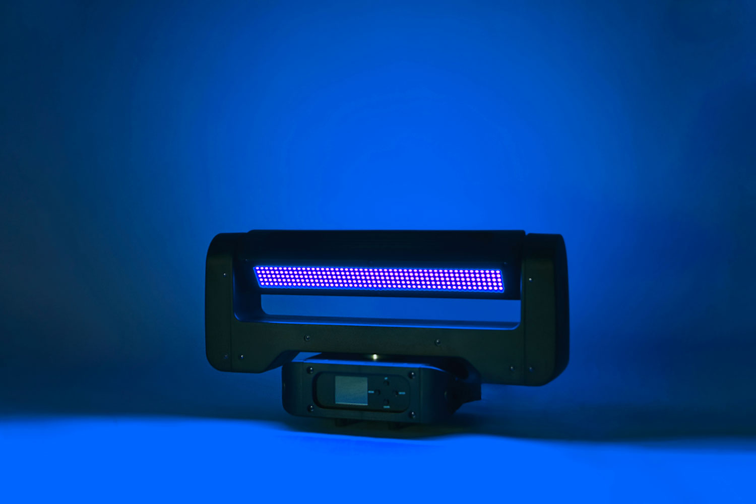 Infinity: Flying Strobe Moving Head